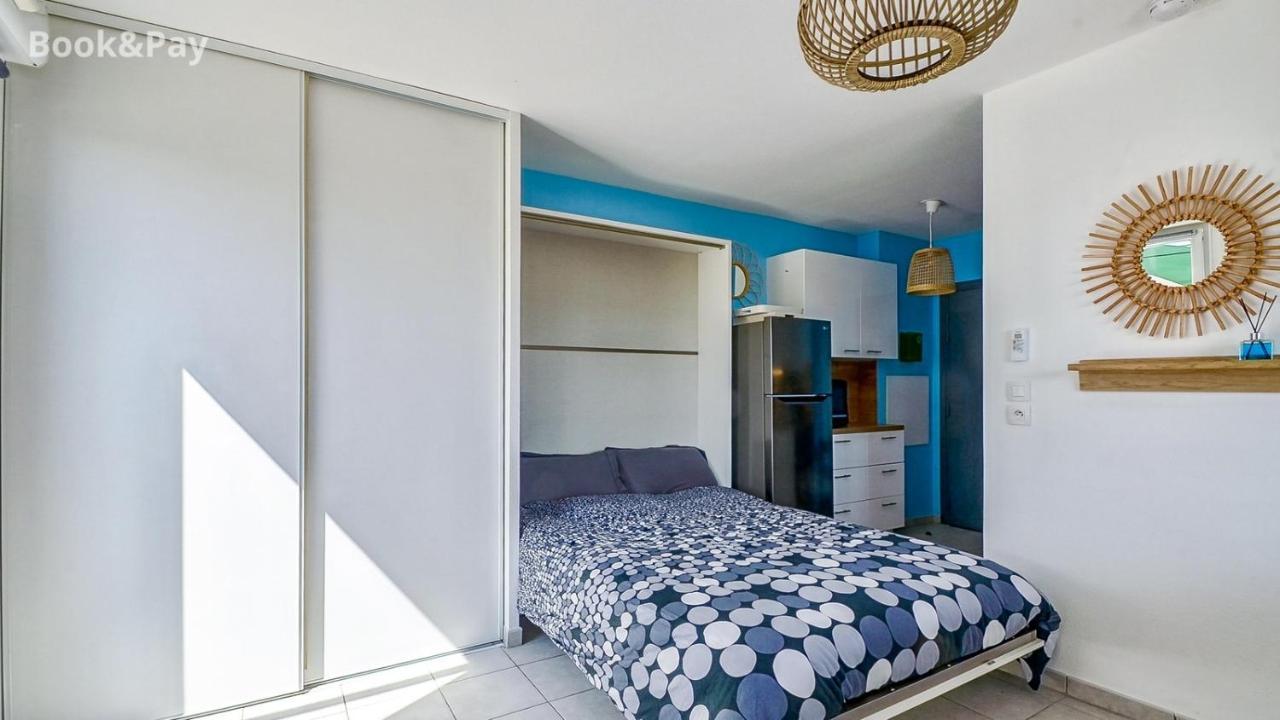 Les Alouettes Studio Avec Terrasse, Garage Et Piscine La Ciotat Bagian luar foto